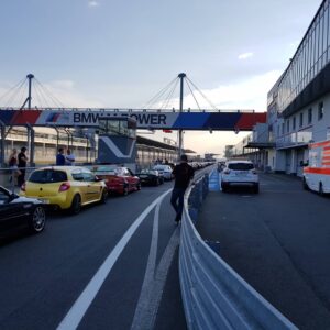 Mehr über den Artikel erfahren Testfahrt Nürburgring