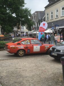 Mehr über den Artikel erfahren Oldtimerrallye Kettwig